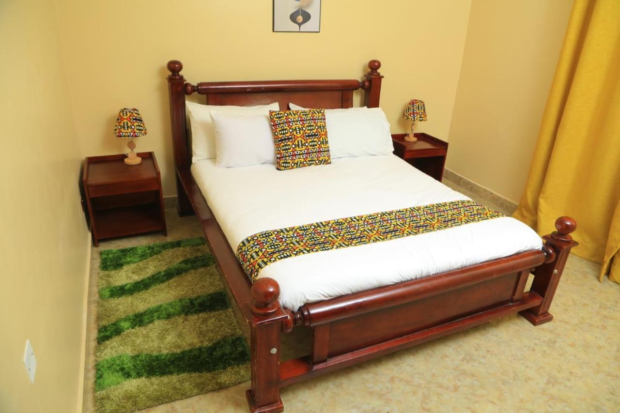 Palm Star Motel Fort Portal Экстерьер фото