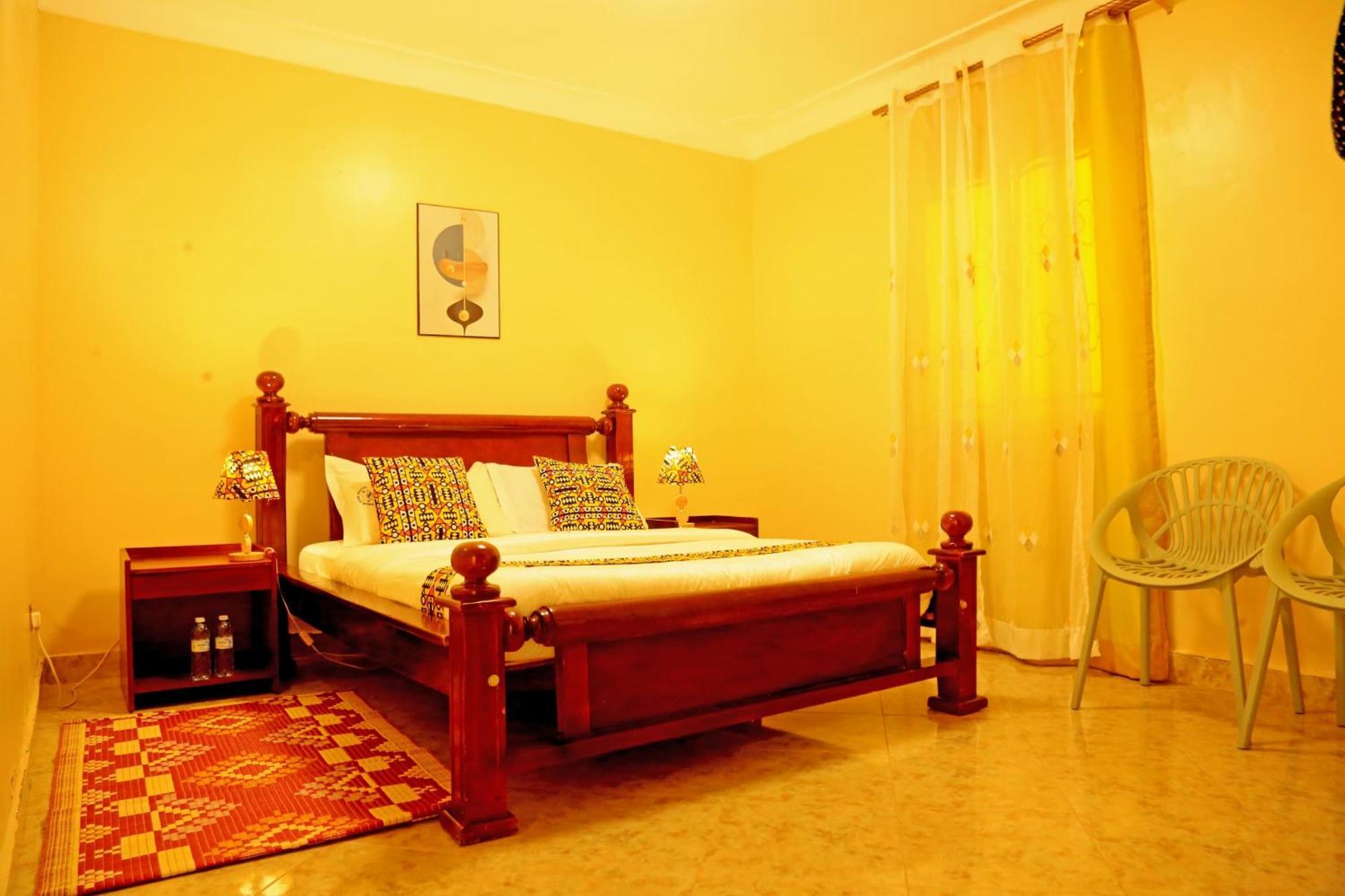 Palm Star Motel Fort Portal Экстерьер фото