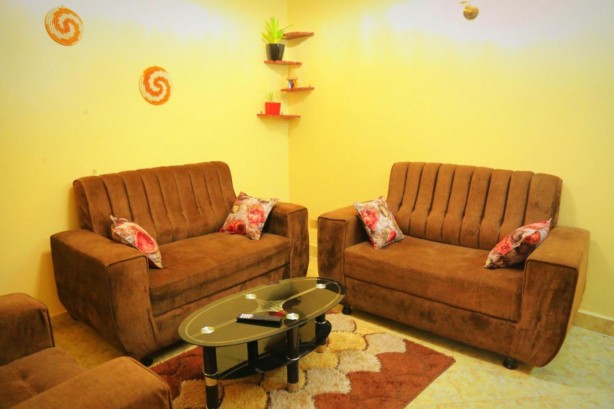 Palm Star Motel Fort Portal Экстерьер фото